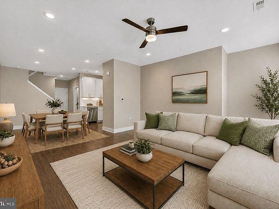 3rd image of 207 Aaron Truehart Way #207