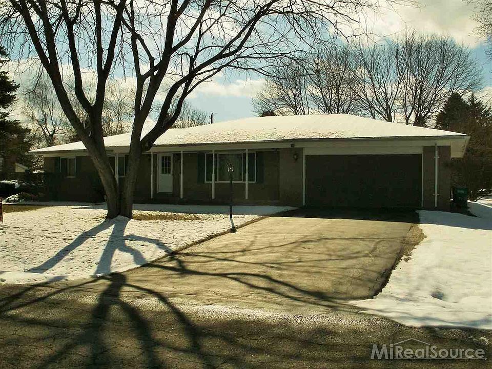 1st image of 64745 Norwich Cir