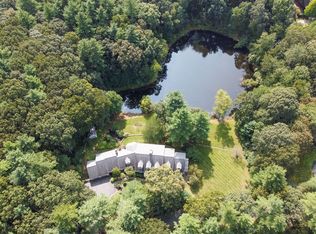 107 Elm St, Medfield, MA 02052