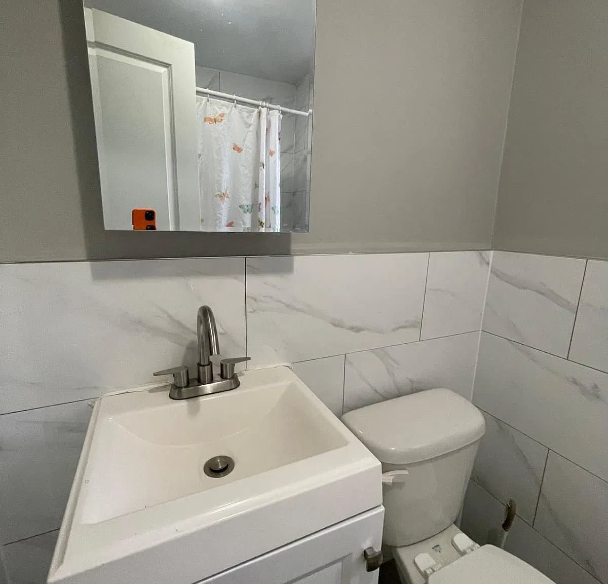 2 bed, $1,900 — Photo 1