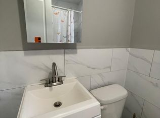 698 Chancellor Ave #102F, Irvington, NJ 07111