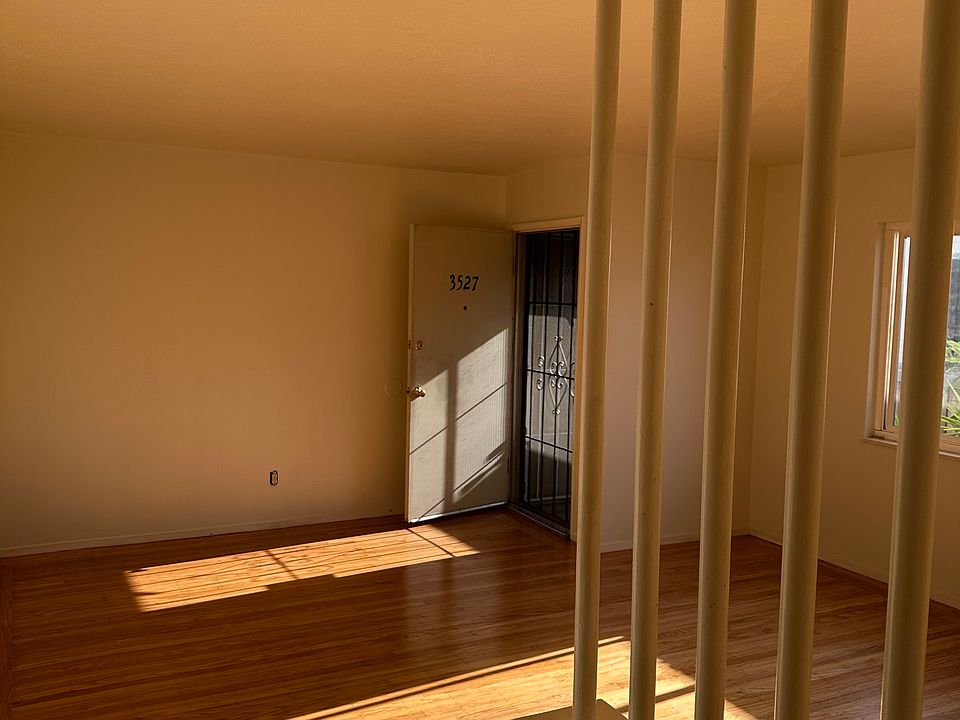 1st image of 3527 Quigley St #1