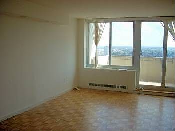 2nd image of 604 S Washington Sq APT 2805