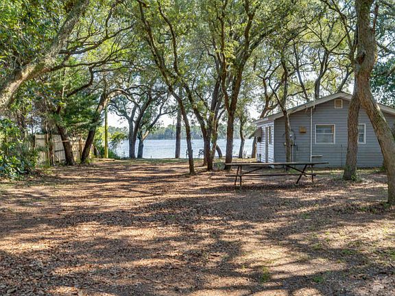 3rd image of 2931 Holley Point Rd