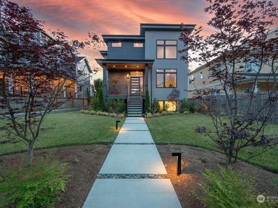 3417 29th Avenue W, Seattle, WA, 98199