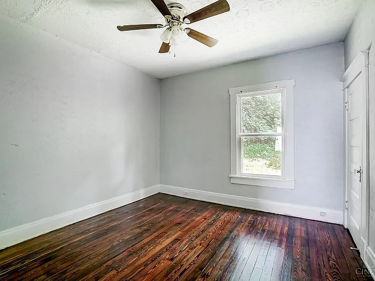 5128 Blaesi St — Photo 19