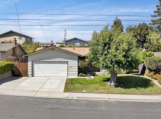 1200 Bay View Farm Rd, Pinole, CA 94564