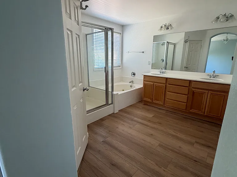 4647 W Avenue J13 — Photo 18