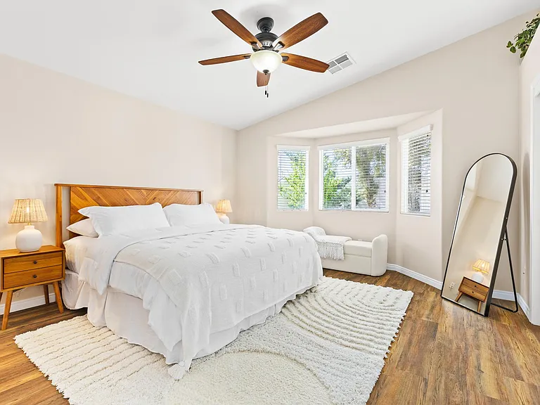 12112 Grecian Laurel Dr — Photo 12