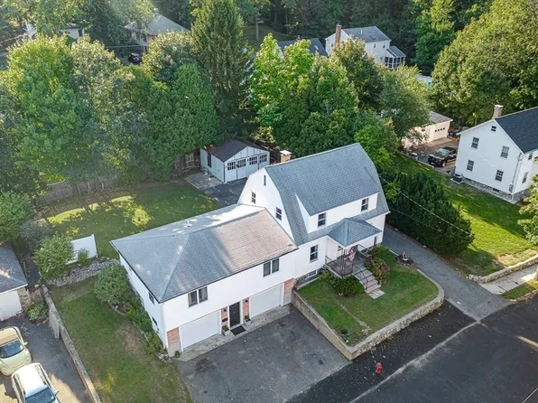 30 Butler Ave, Stoneham, MA 02180