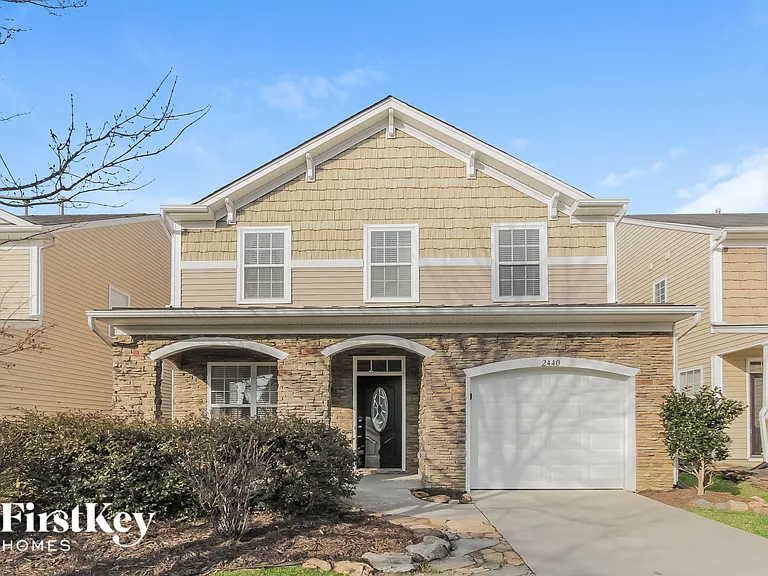 2440 Sonoma Valley Dr — Photo 1