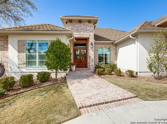 3rd image of 219 Persimmon Pond