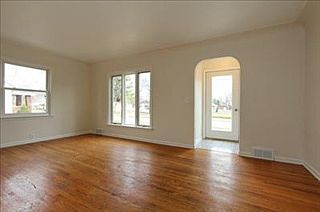 4th image of 1923 Blandford Ave SW
