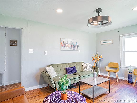 4th image of 907 Stallard Rd