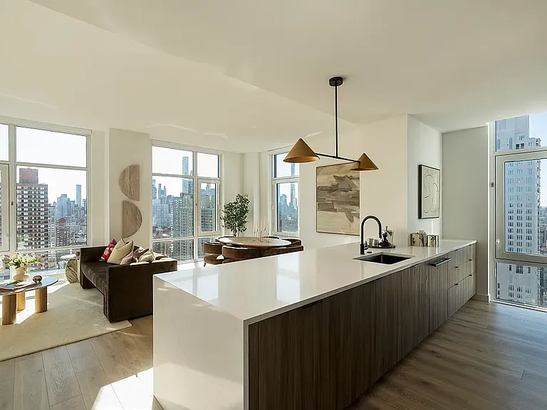 356 E 78th St #6B — Photo 42