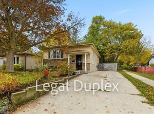 157 Pinedale Dr, Kitchener, ON N2E1K2