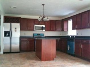 363 Dighton Ave, Taunton, MA 02780