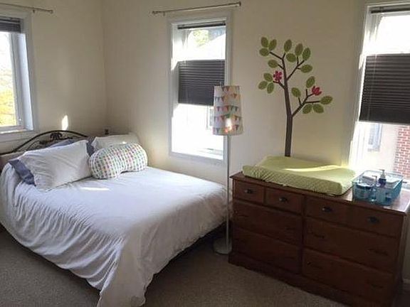 5th image of 148 Presidents Ln APT 10