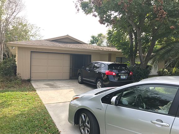 3rd image of 52 Flamingo Dr
