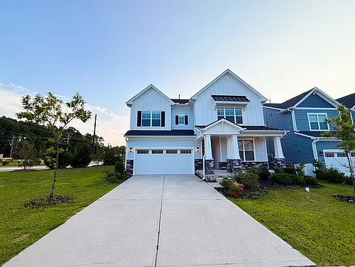 3196 Mavisbank Cir Photo 1