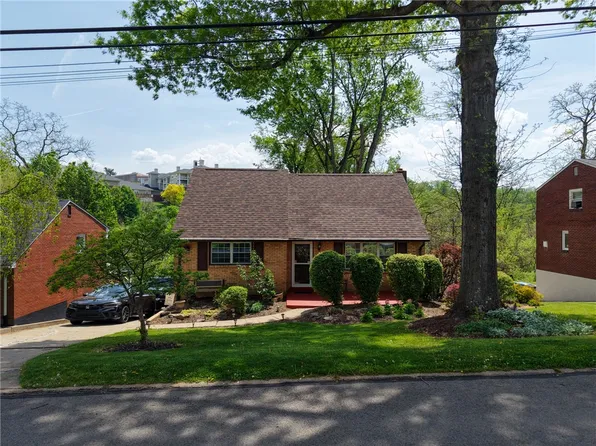1325 Meadowlark Dr, Pittsburgh, PA 15243