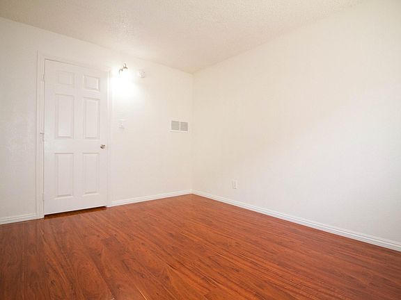 5th image of 12920 Dalewood St APT 6