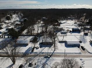 14 Carriage Trl, Ledyard, CT 06339