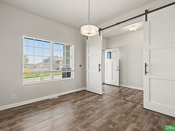 5th image of 6307 N 169th St
