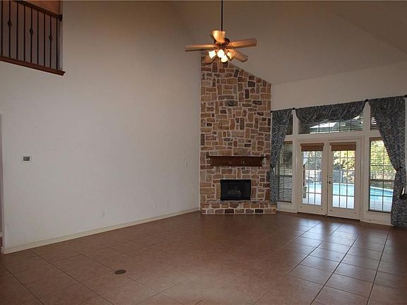 5th image of 5559 Emerson Ct