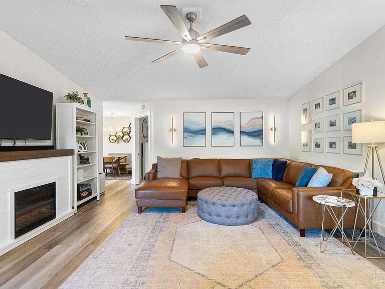 5276 Springdale Dr — Photo 9
