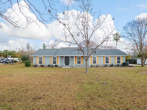 2nd image of 2928 Sutucka Cir