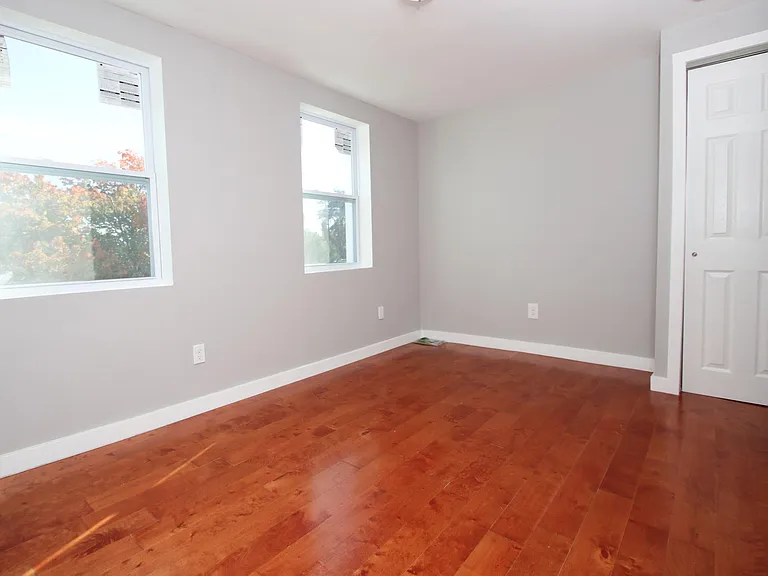 882 N Fallon St — Photo 13