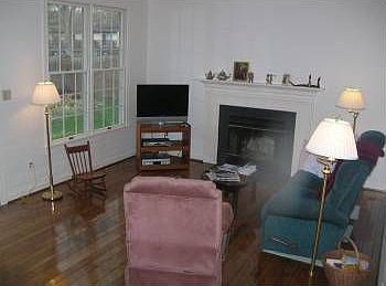 5th image of 602 Glyndon St SE