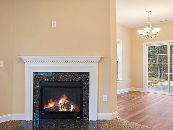 Images of the home are for illustrative purposes only and should never be relied upon