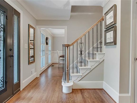 3rd image of 4215 Arbor Club Dr