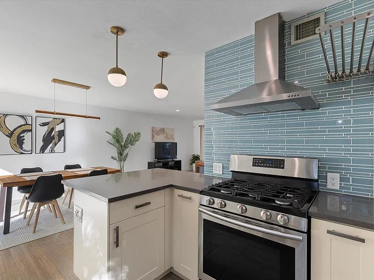 5313 Harvest Ln — Photo 13