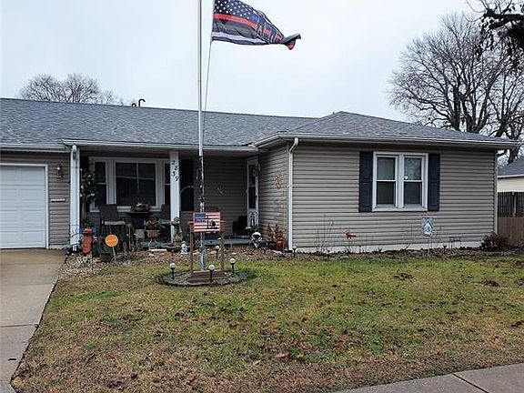 2nd image of 2839 Palmer Ave