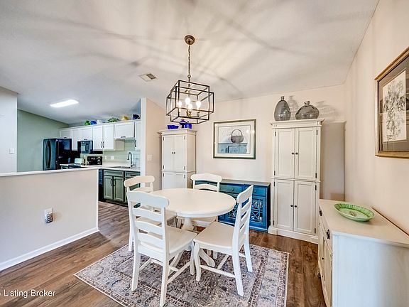 4th image of 1209 Winter Springs Ct Unit 202