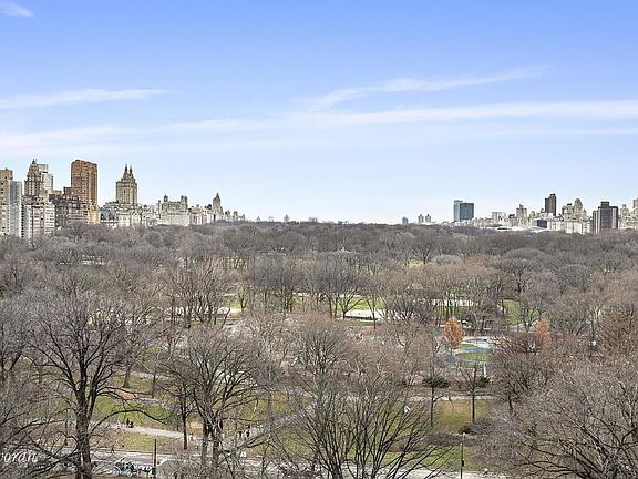 3rd image of 200 Central Park S APT 15B