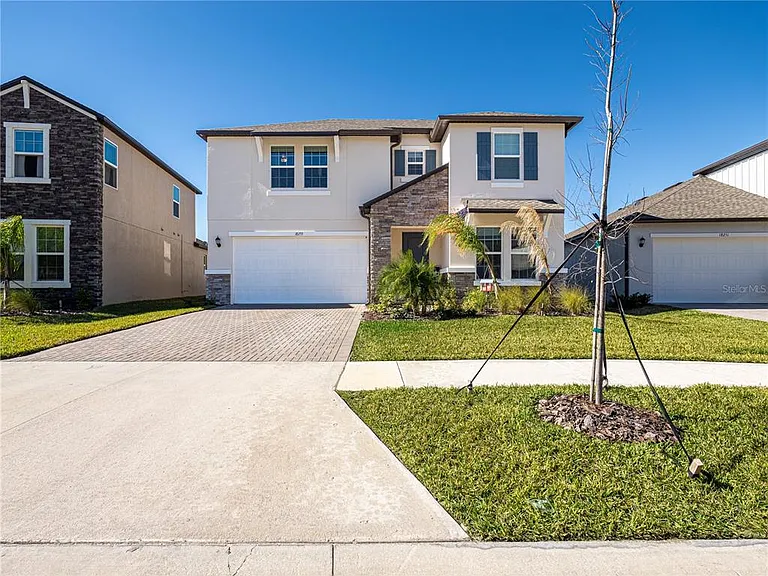 18255 Serene Lake Loop — Photo 2