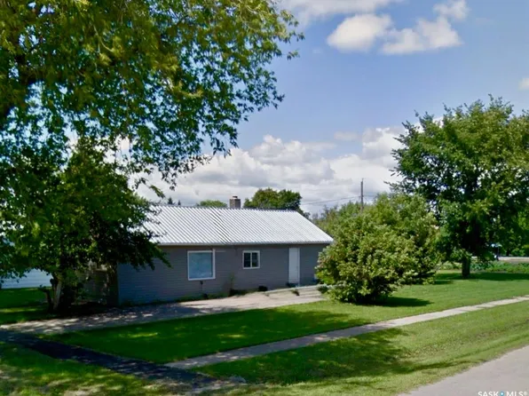 200 2nd STREET N, Wakaw, SK S0K 4P0