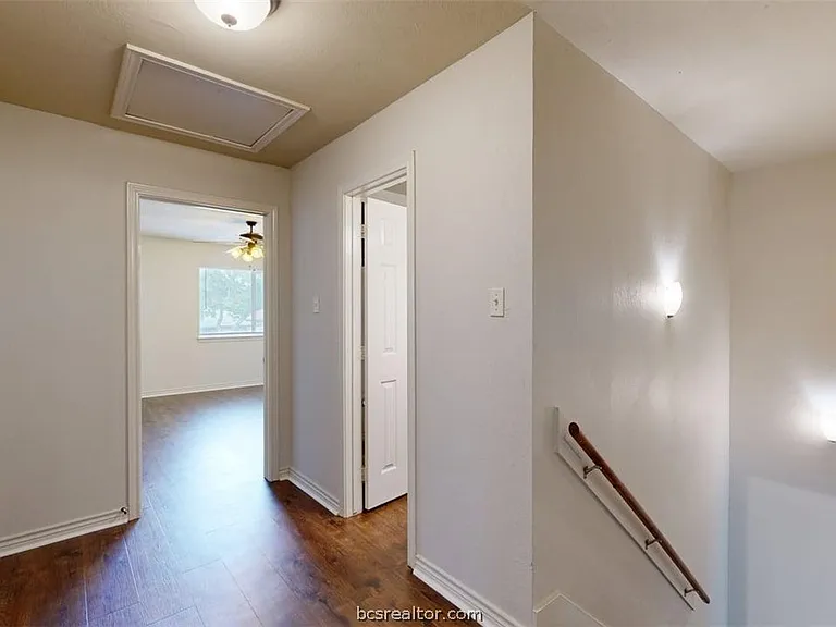1915 Pine Tree Dr #B — Photo 13
