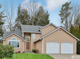 22124 NE 9th Pl, Sammamish, WA