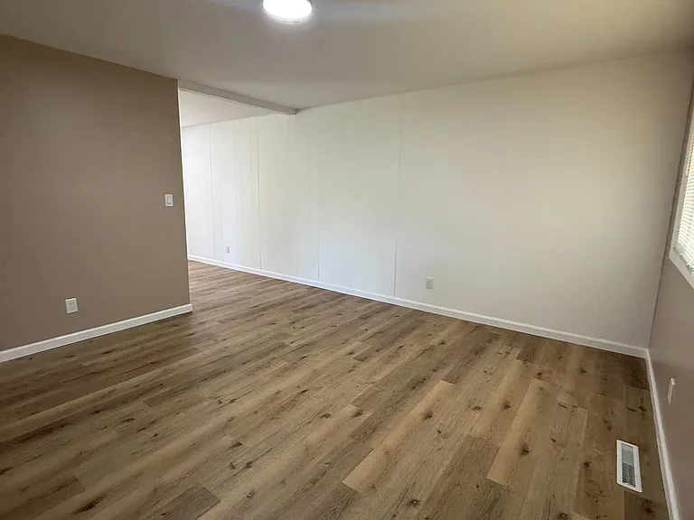 3621 Tylor Dr — Photo 20