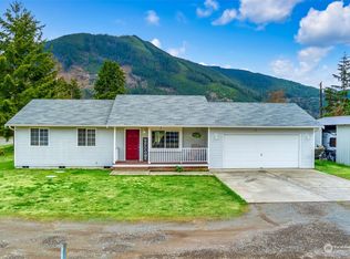609 Commercial Ave, Darrington, WA