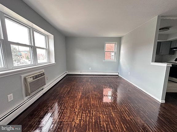 4th image of 618 Tyson Ave