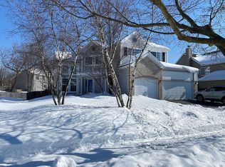 663 Ravinia Dr, Gurnee, IL 60031