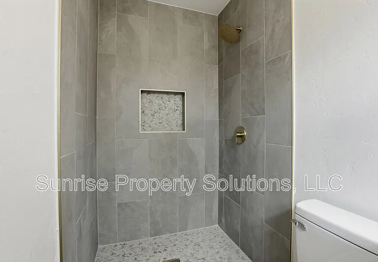 644 Hunters Hill Rd — Photo 12