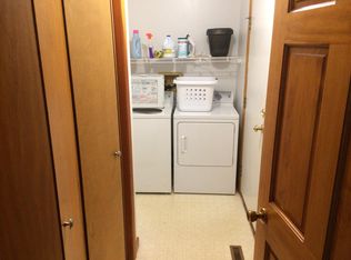 1409 Sturdy Rd, Valparaiso, IN 46383