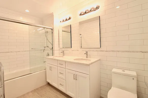 Rented by True Lofts New York LLC | media 30